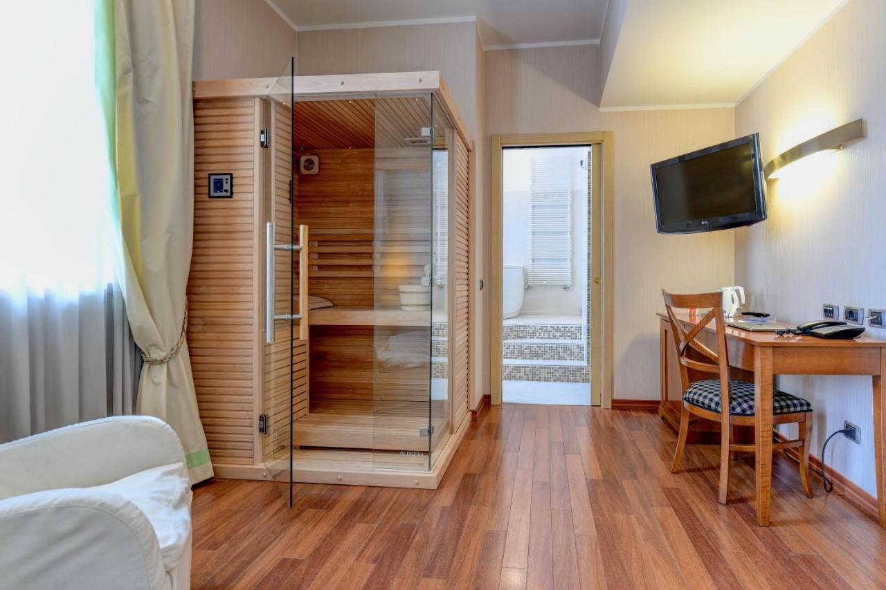 Hotel Master Brescia Eksteriør billede